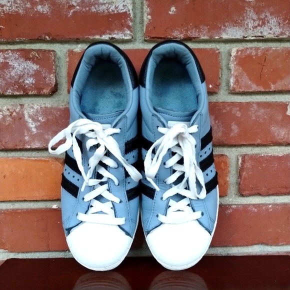 EUC Adidas Superstar Boost Multicolor2017 - BZ0203 Blue Black - Picture 1 of 5